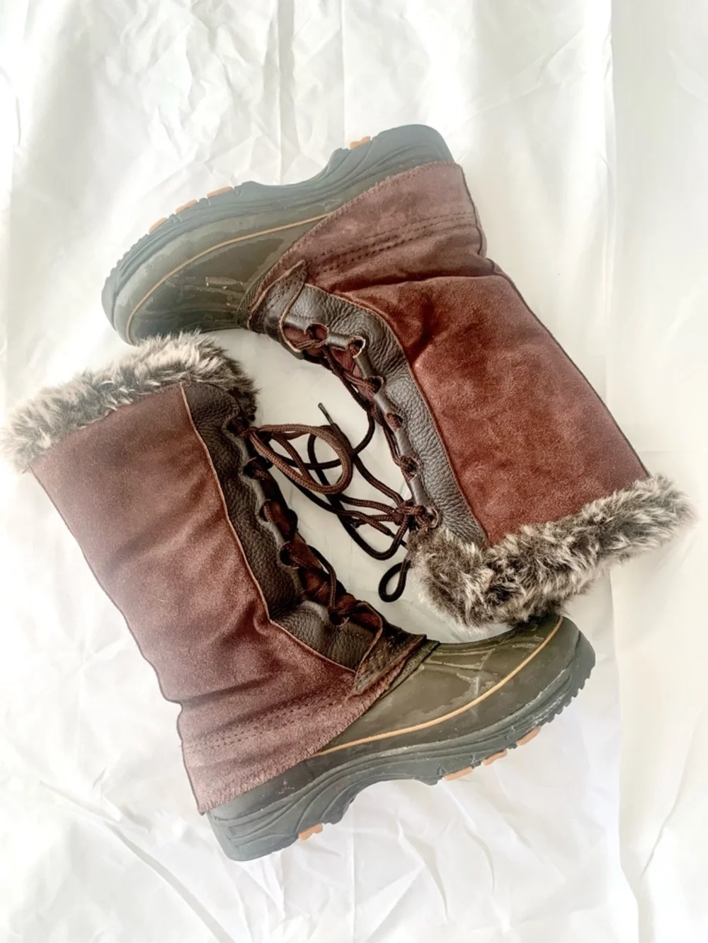 Khombu Waterproof Mid-Calf Winter Boots in Brown With Faux Fur Lining